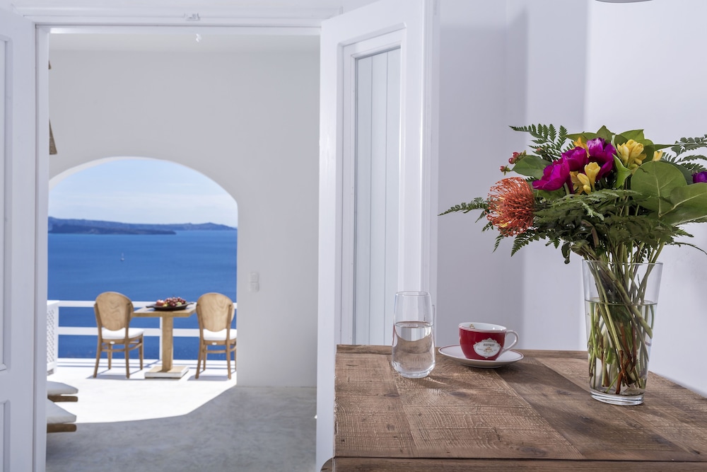 White Pearl Villas 7/50