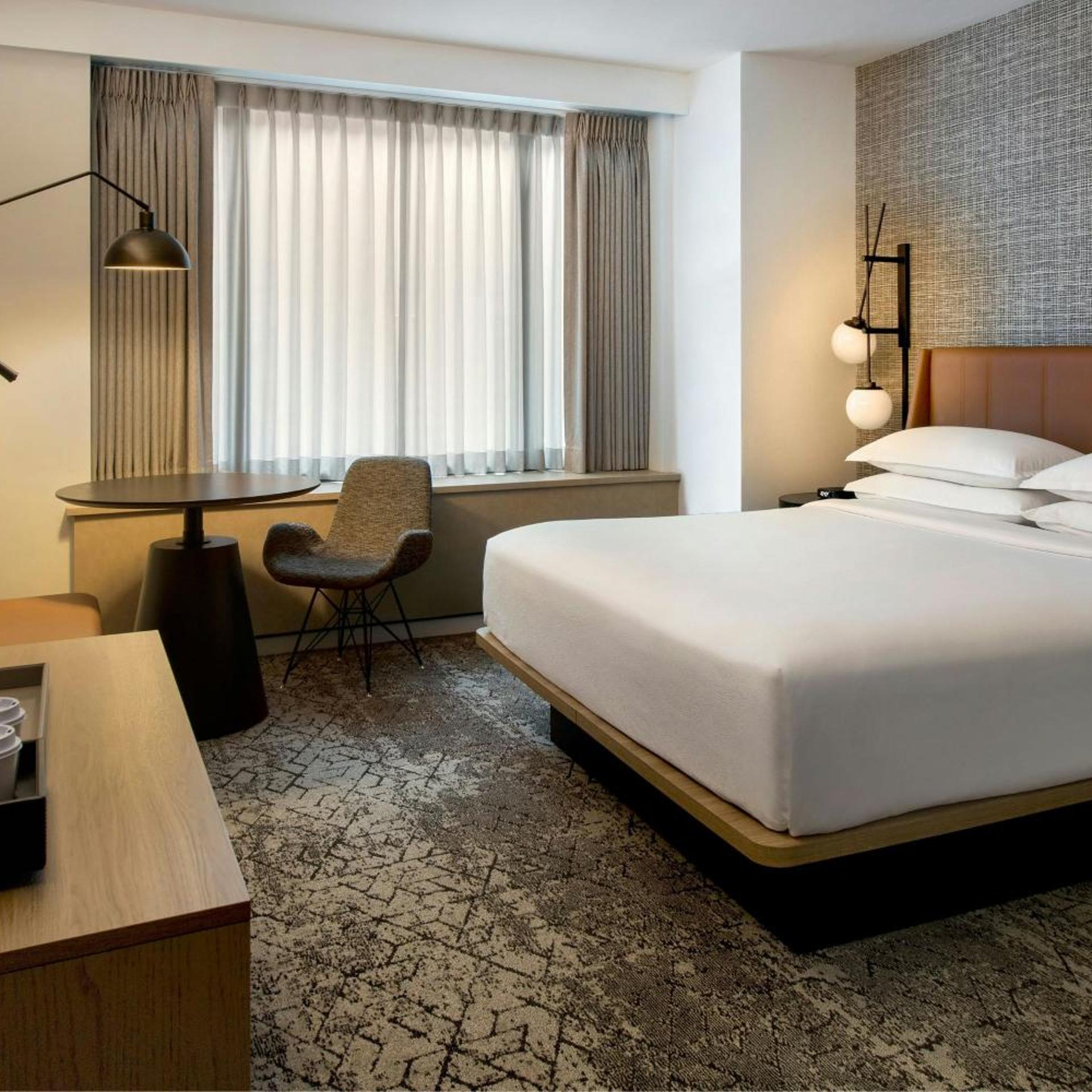 Room, King Bed, Accessible