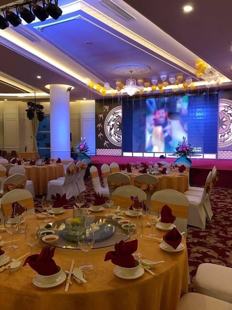 Nha Trang Palace Hotel 51/66