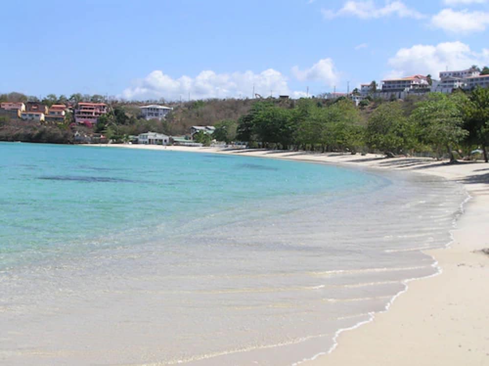 KALINAGO BEACH RESORT 41/49