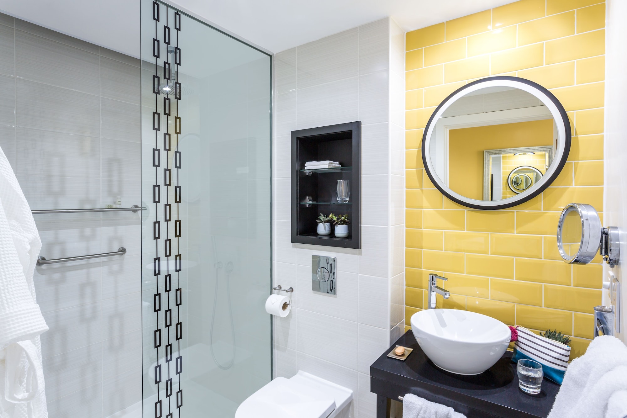 Renovated, Standard, Twin Beds, Balcony، Indigo Hotel Newcastle 6/7