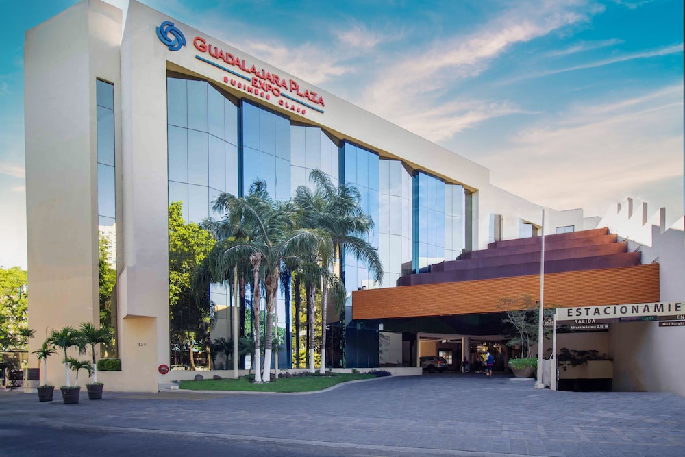 Guadalajara Plaza Expo Business Class 48/50