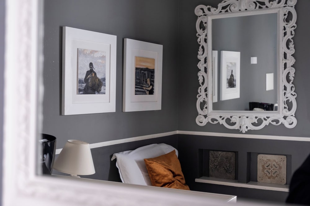 Dimora Bellini Luxury Rooms And Breakfast 24/50