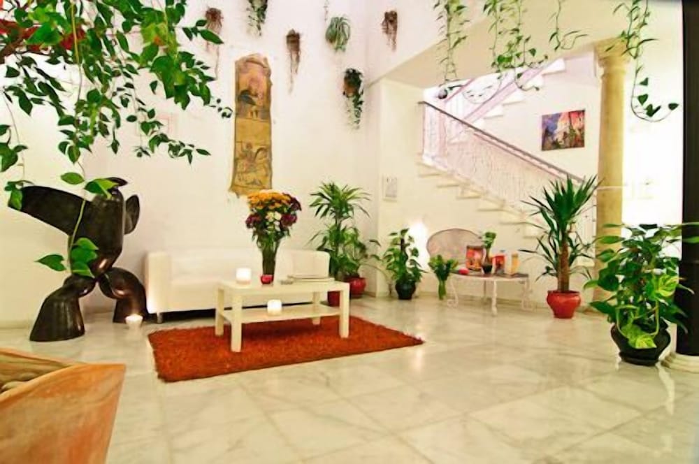 Un Patio al Sur 51/63
