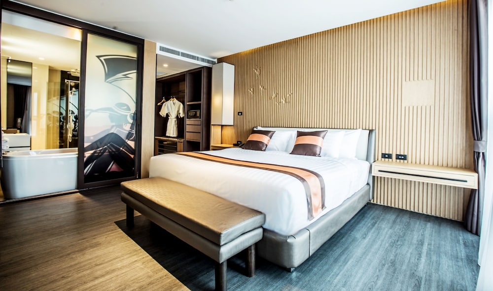 Siamese Hotel Pattaya, BW Signature Collection 28/72