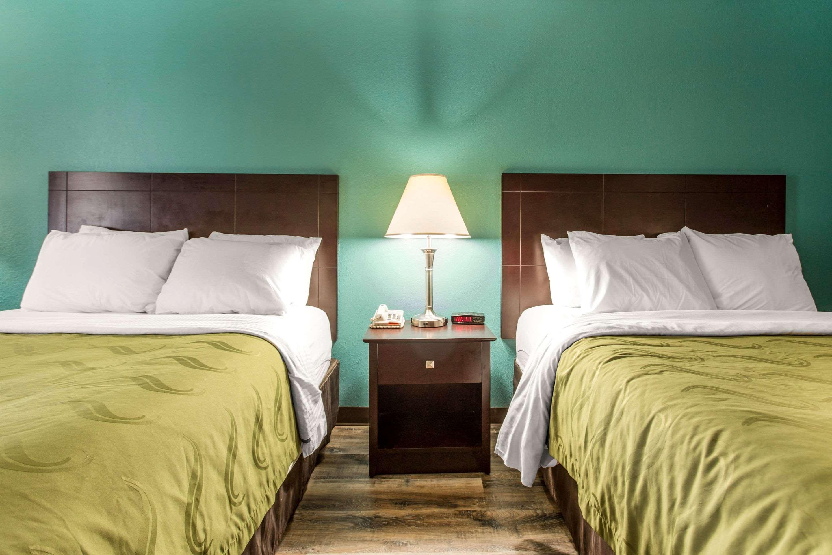 Room, 2 Queen Beds, Smoking, Quality Inn And Suites Vidalia 3/3