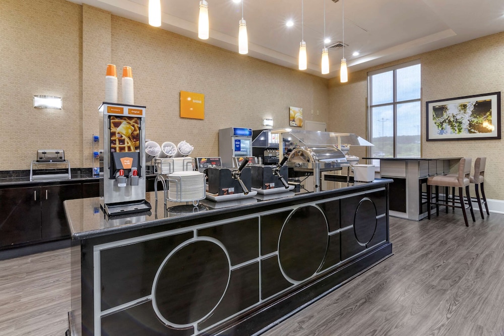 Comfort Suites Florence I-95 24/36