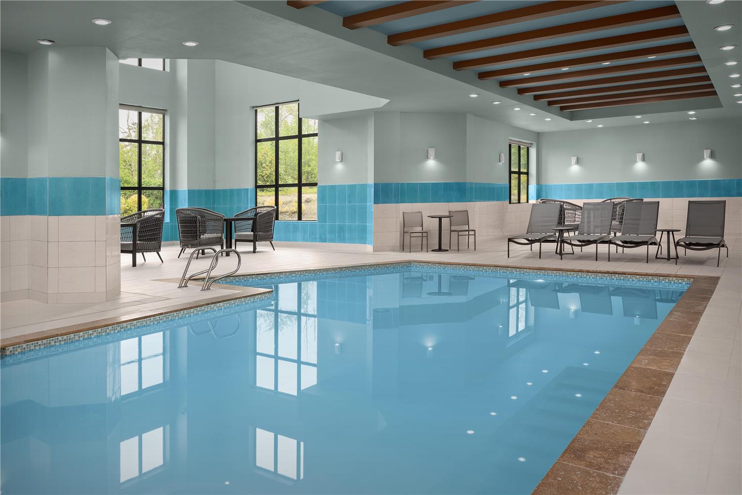 swimming pool spa