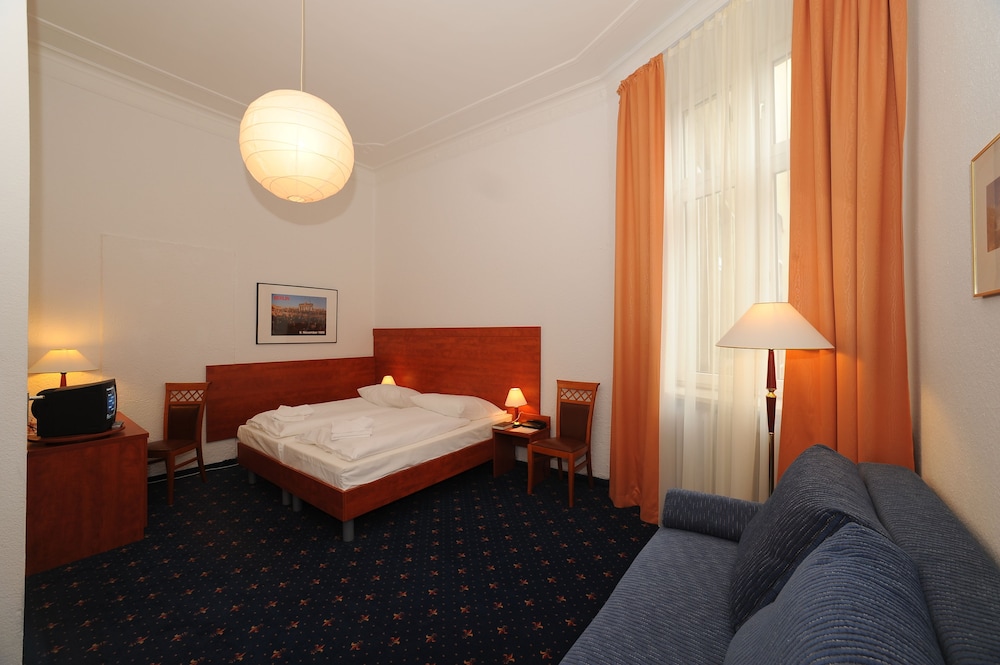 Hotel Europa City 37/67