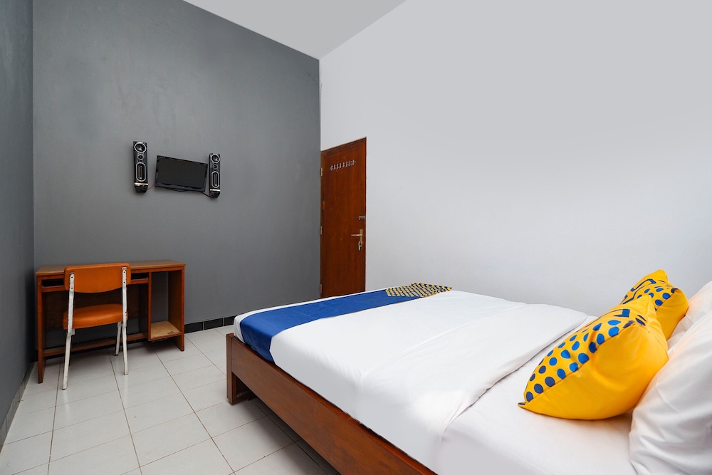 OYO 2240 Simpang Tujuh Residence 16/50