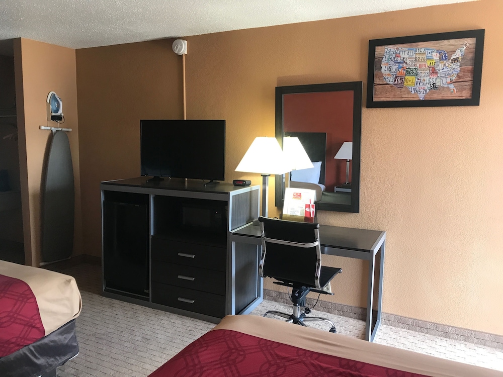 Econo Lodge Jacksonville near Little Rock Air Force Base 36/38