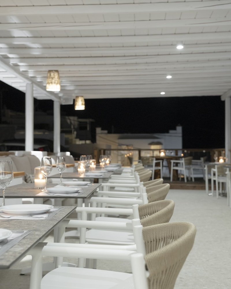 Mykonos Essence Hotel 35/47