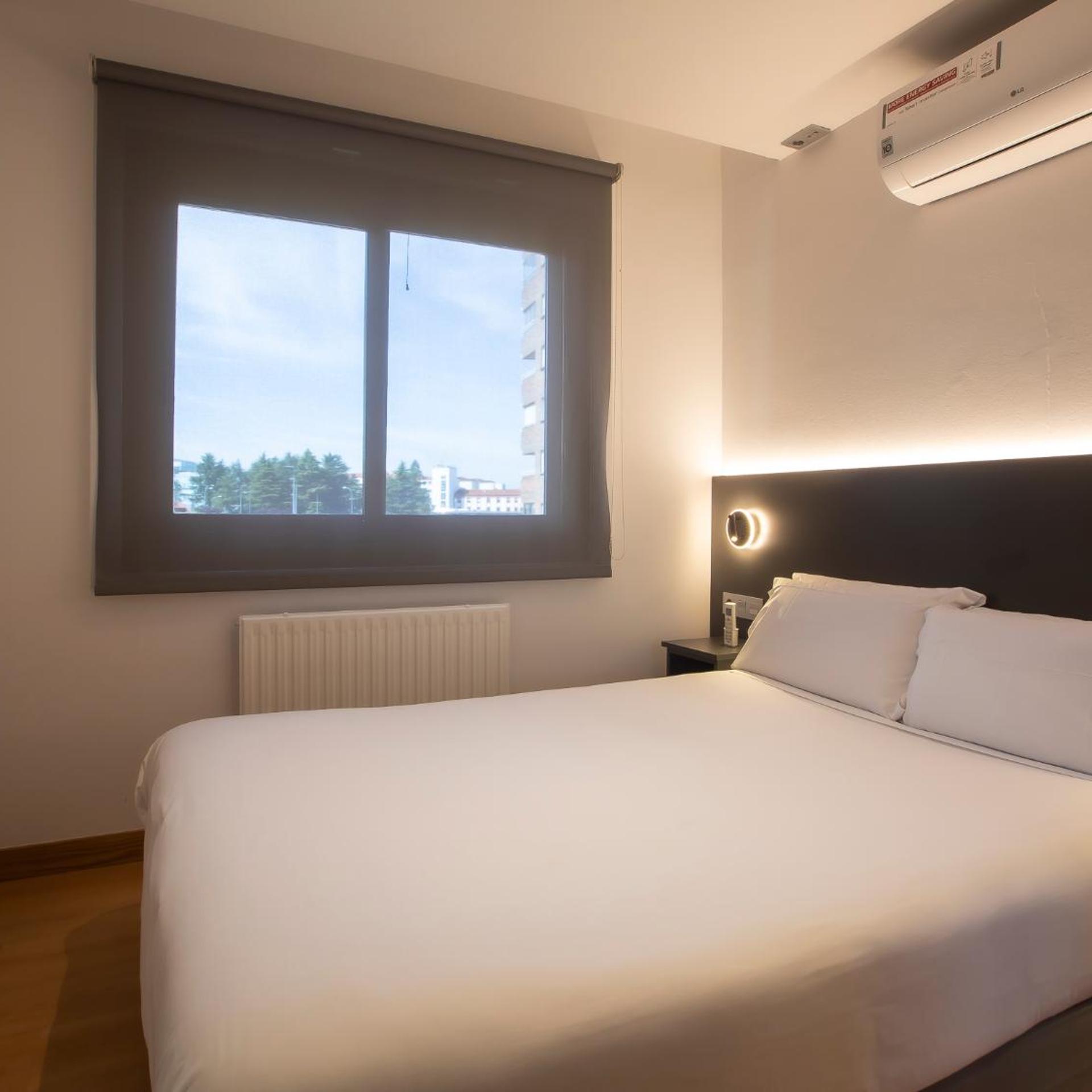 غرفة اقتصادية مفردة، Hotel Sancho Ramirez Formerly Tryp Sancho Ramirez 2/6