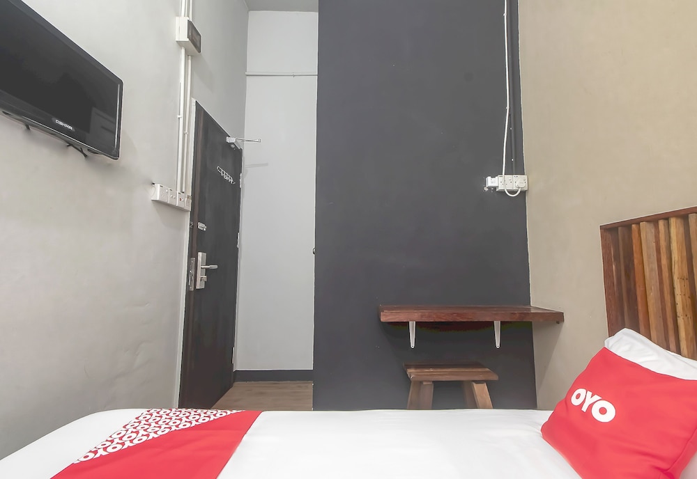 Hotel O Hi Inn 3 28/41