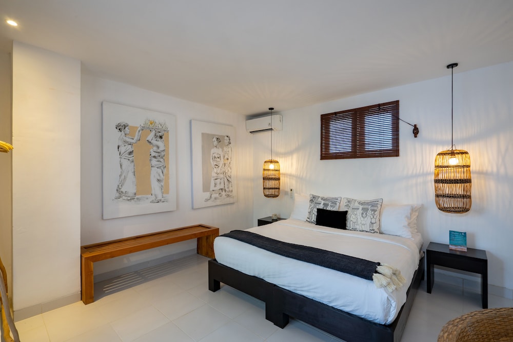 Ohana's Boutique Resort And Beach Lounge 5/50