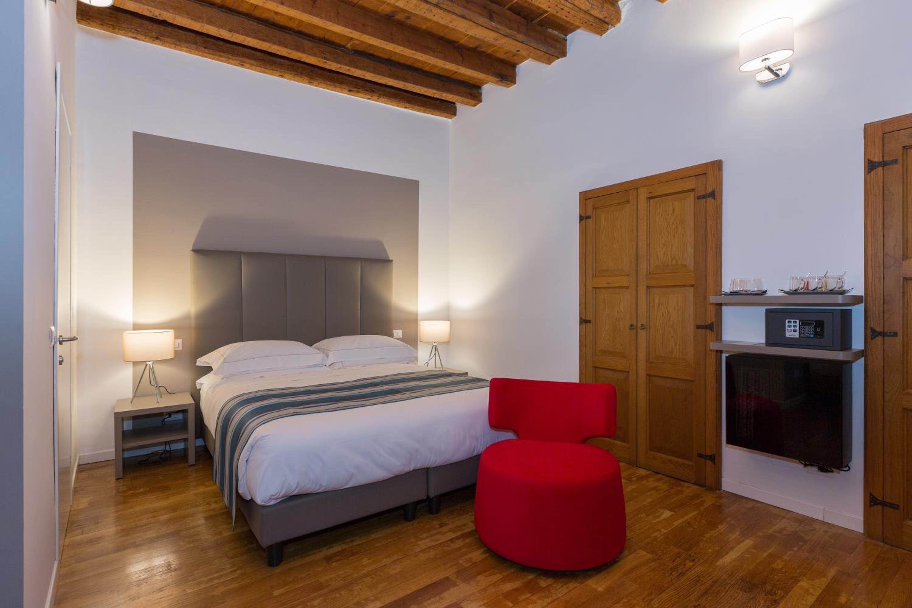 غرفة ثلاثية، Ai Suma Hotel 7/10