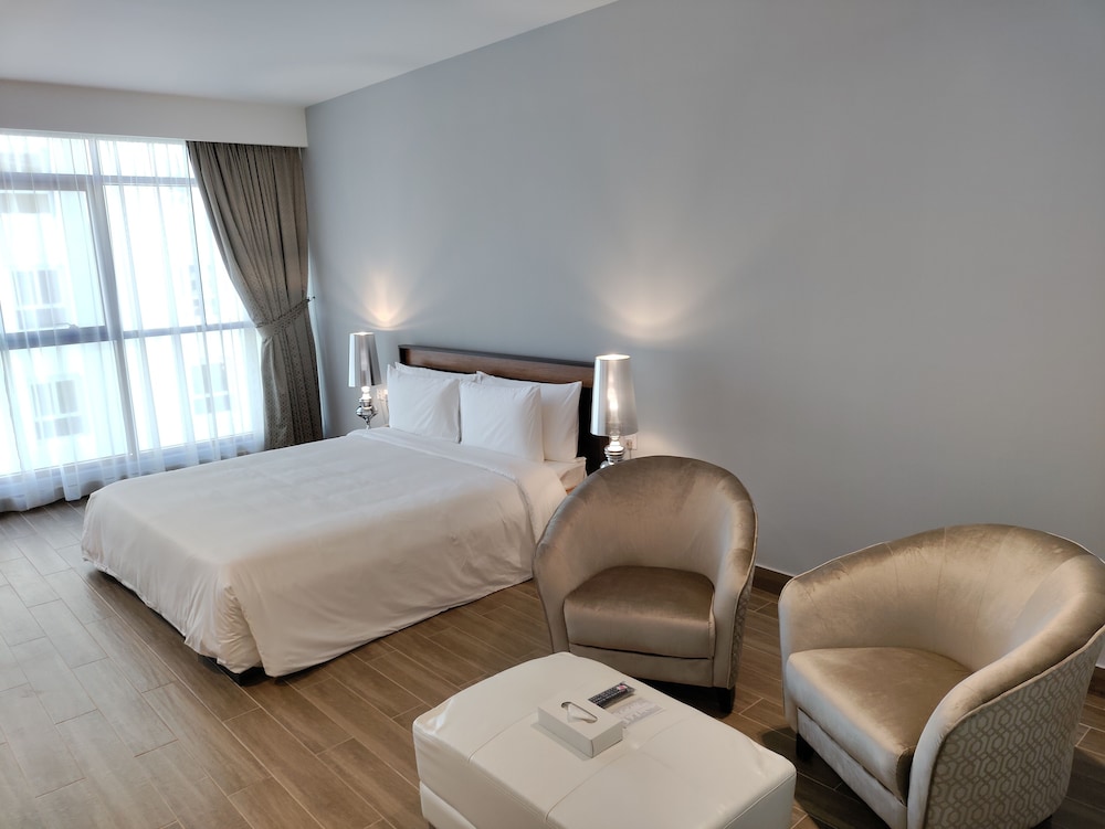 Al Manzil Hotel Bahrain 19/79
