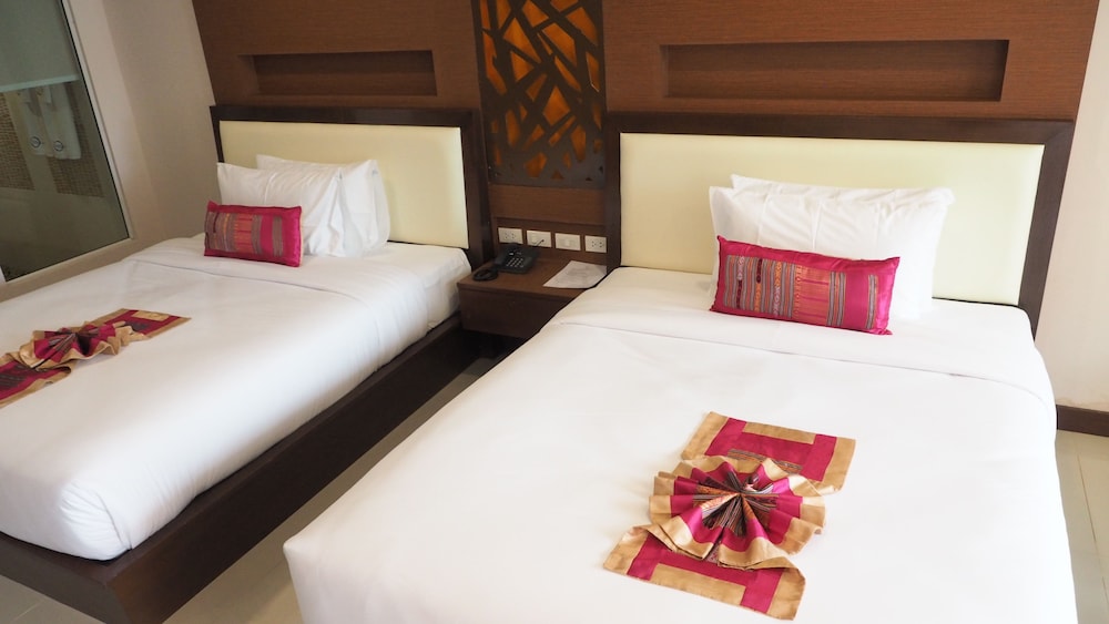 Chivatara Resort And Bangtao Beach Resort Phuket 41/66