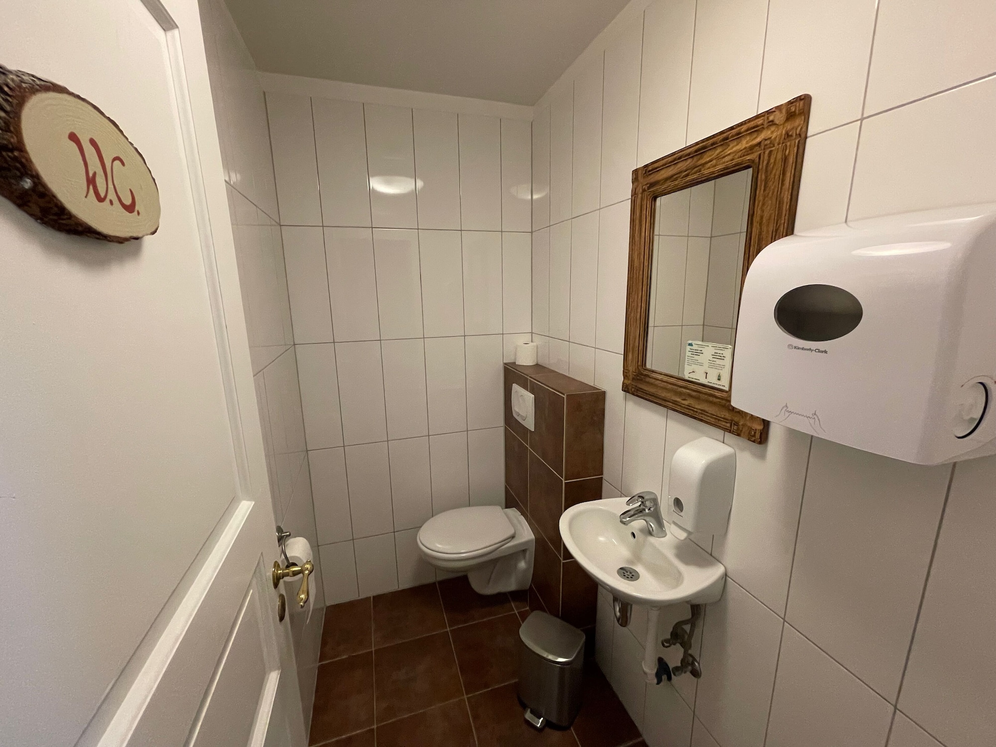 غرفة عائلية بأربعة أسرّة بحمام مشترك، Bitra Bed Breakfast 3/3