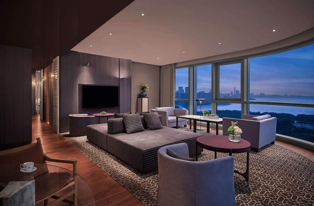 Andaz Shenzhen Bay, By Hyatt 38/46