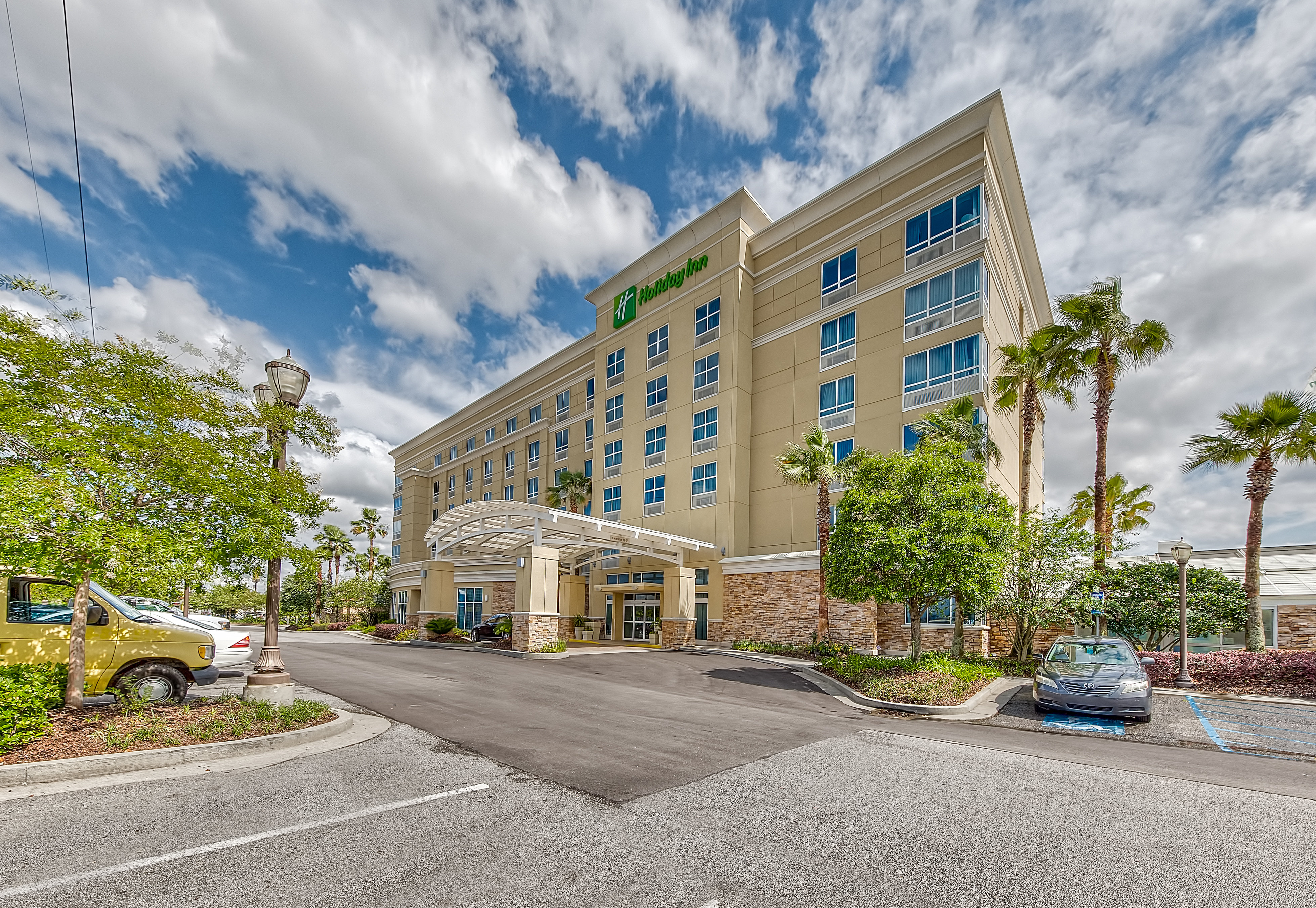 Holiday Inn Gulfport Airport 45/46