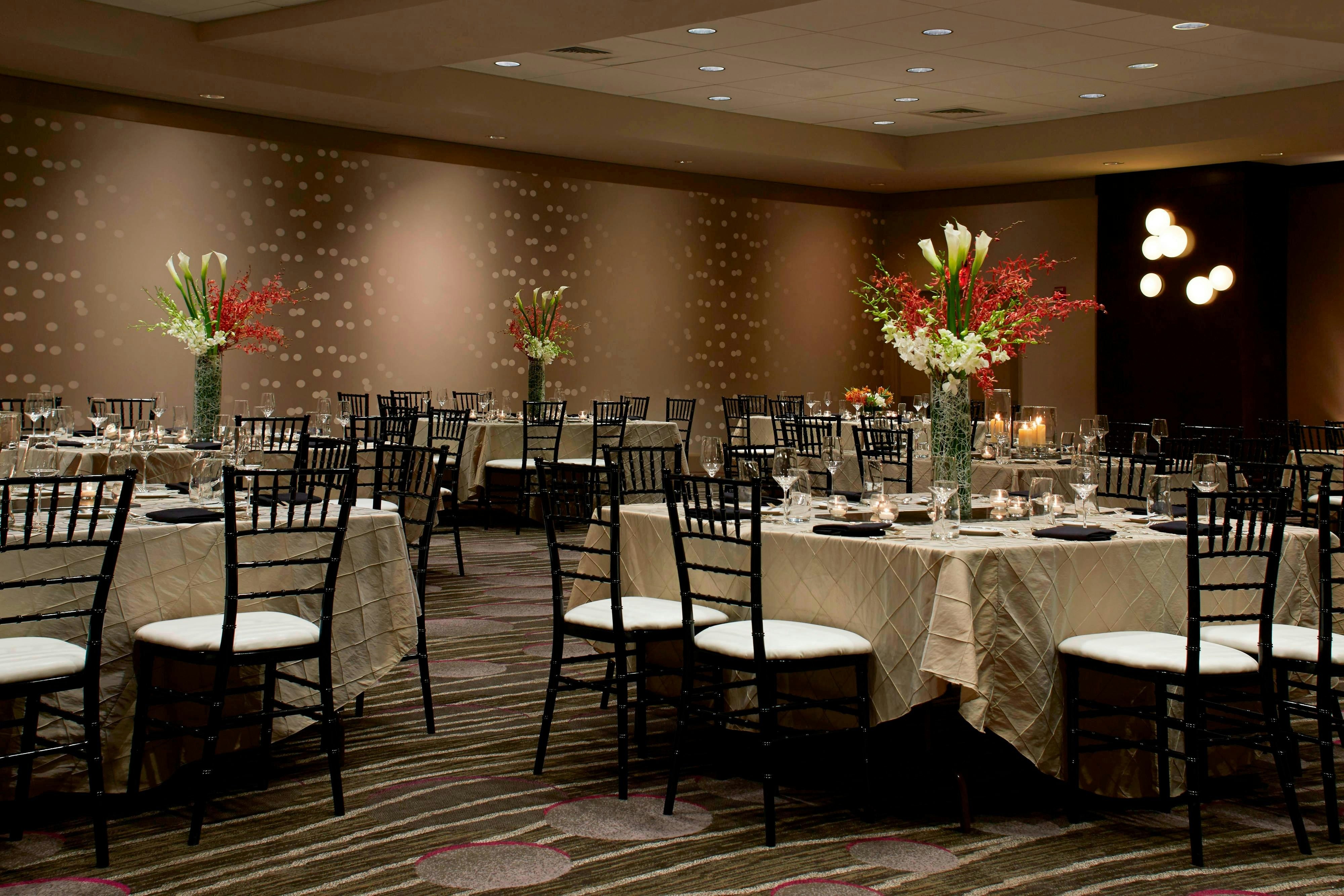 Renaissance Atlanta Waverly Hotel And Convention Center 12/29