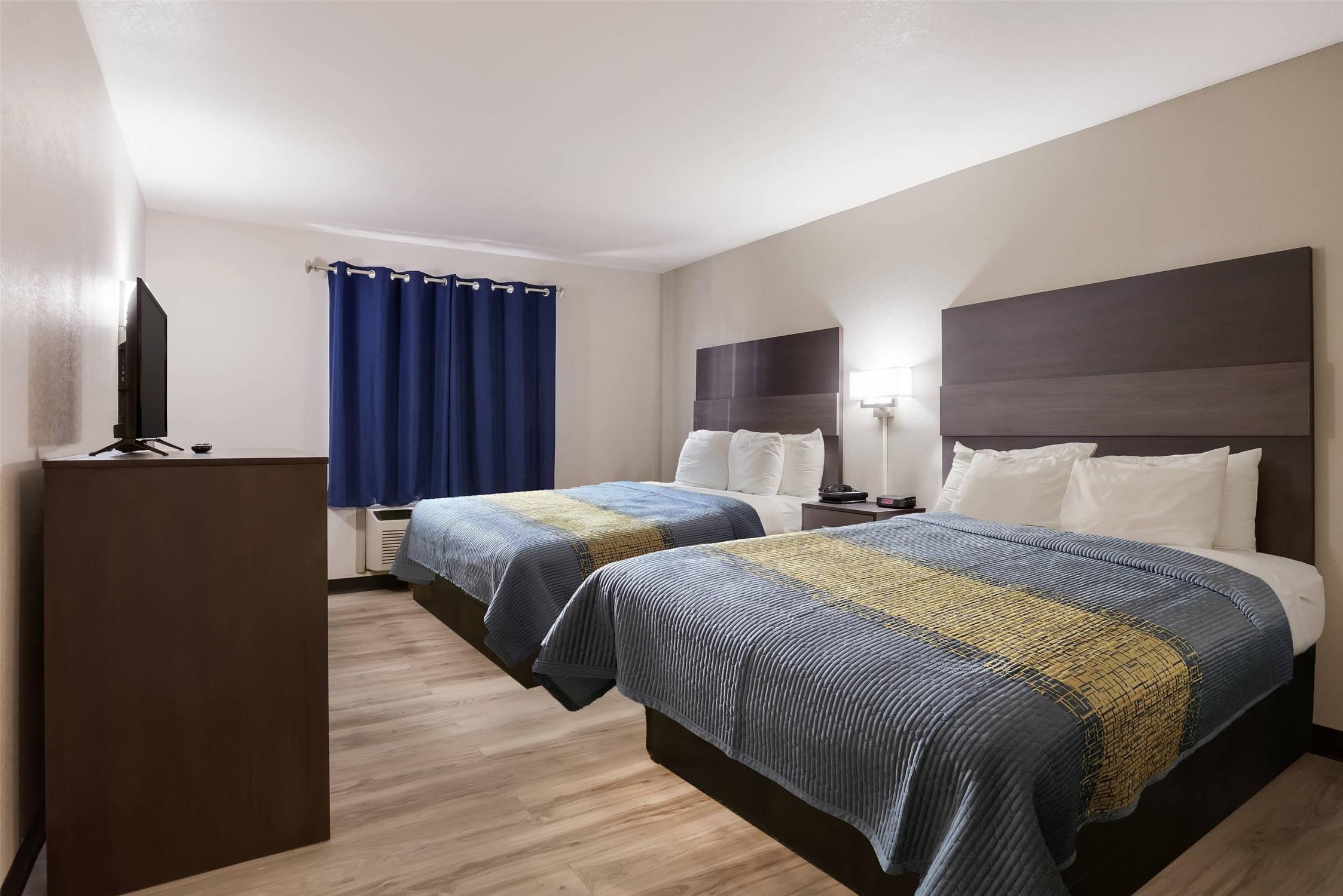 ROOM, 2 QUEEN BEDS