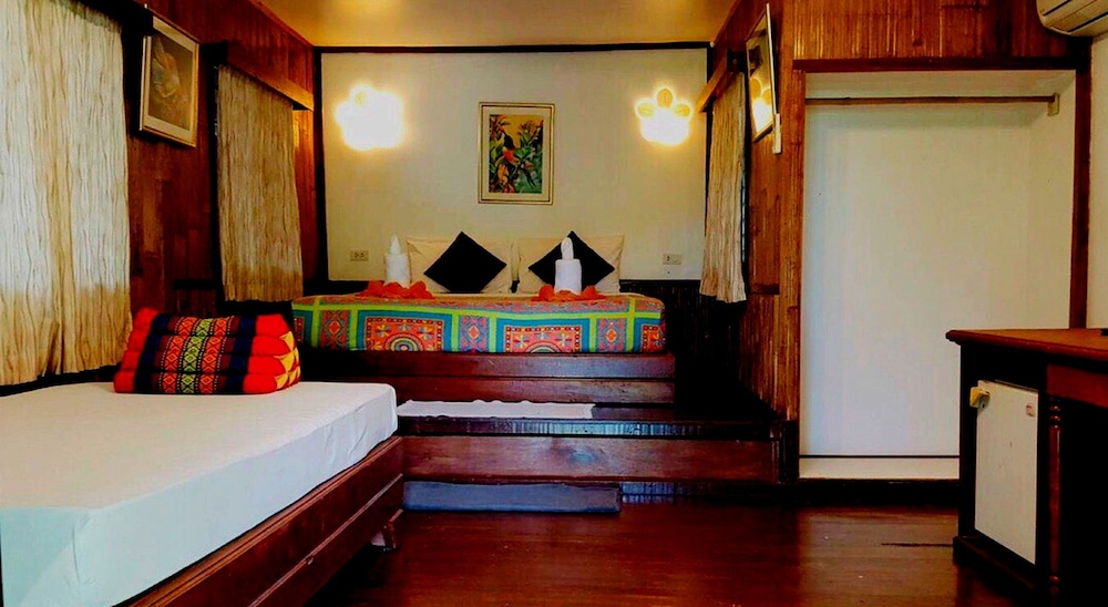 Nangyuan Island Dive Resort 7/72