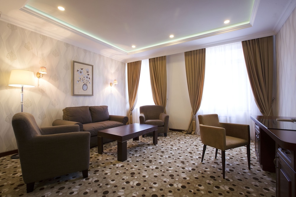 Central Hotel Yerevan 57/71