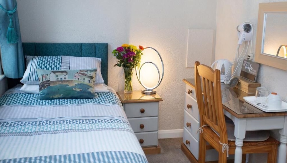 Mariners Guest House 32/45