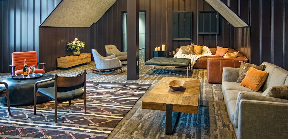 Green Granite Inn, an Ascend Collection Hotel 49/72