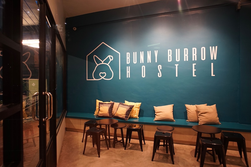 Bunny Burrow Hostel 38/40