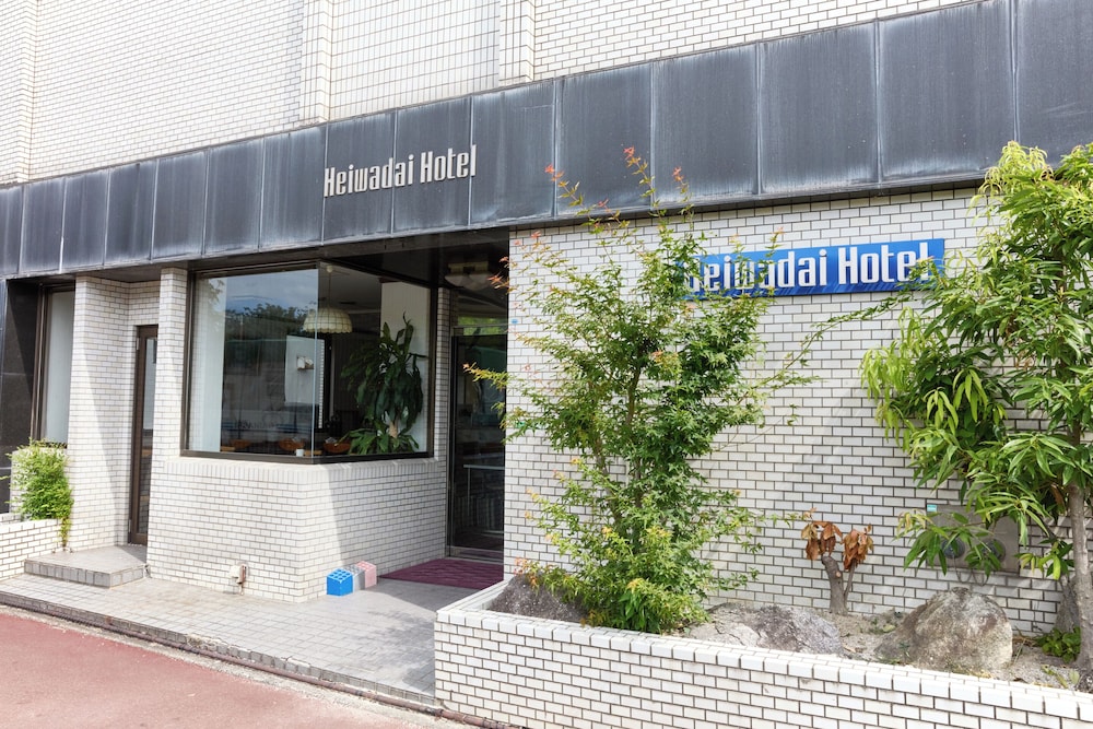 Heiwadai Hotel Otemon 7/50