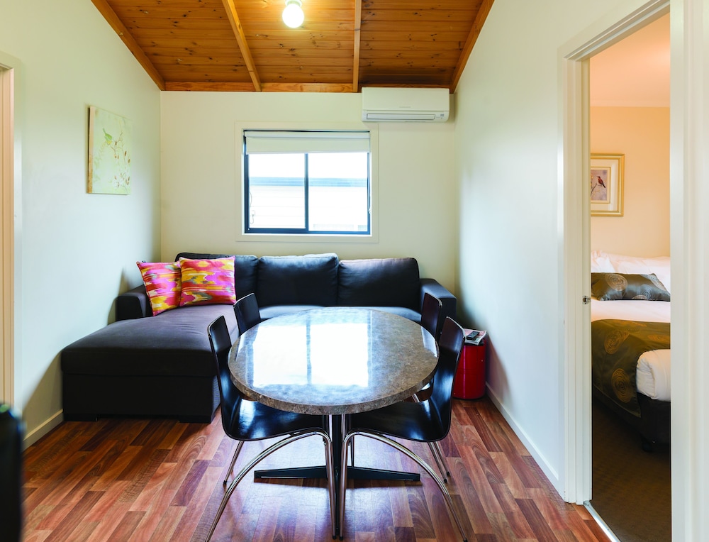 Amaroo Holiday Park 43/62