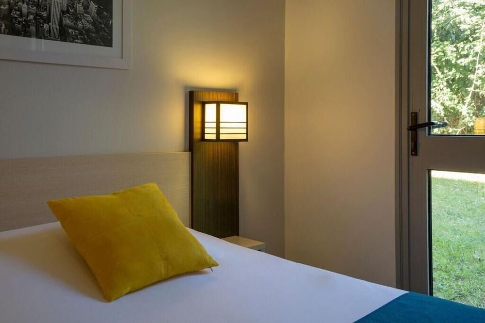 HOTEL NOVELLA CONFORT NANTES EST THE ORIGINALS CITY 24/51