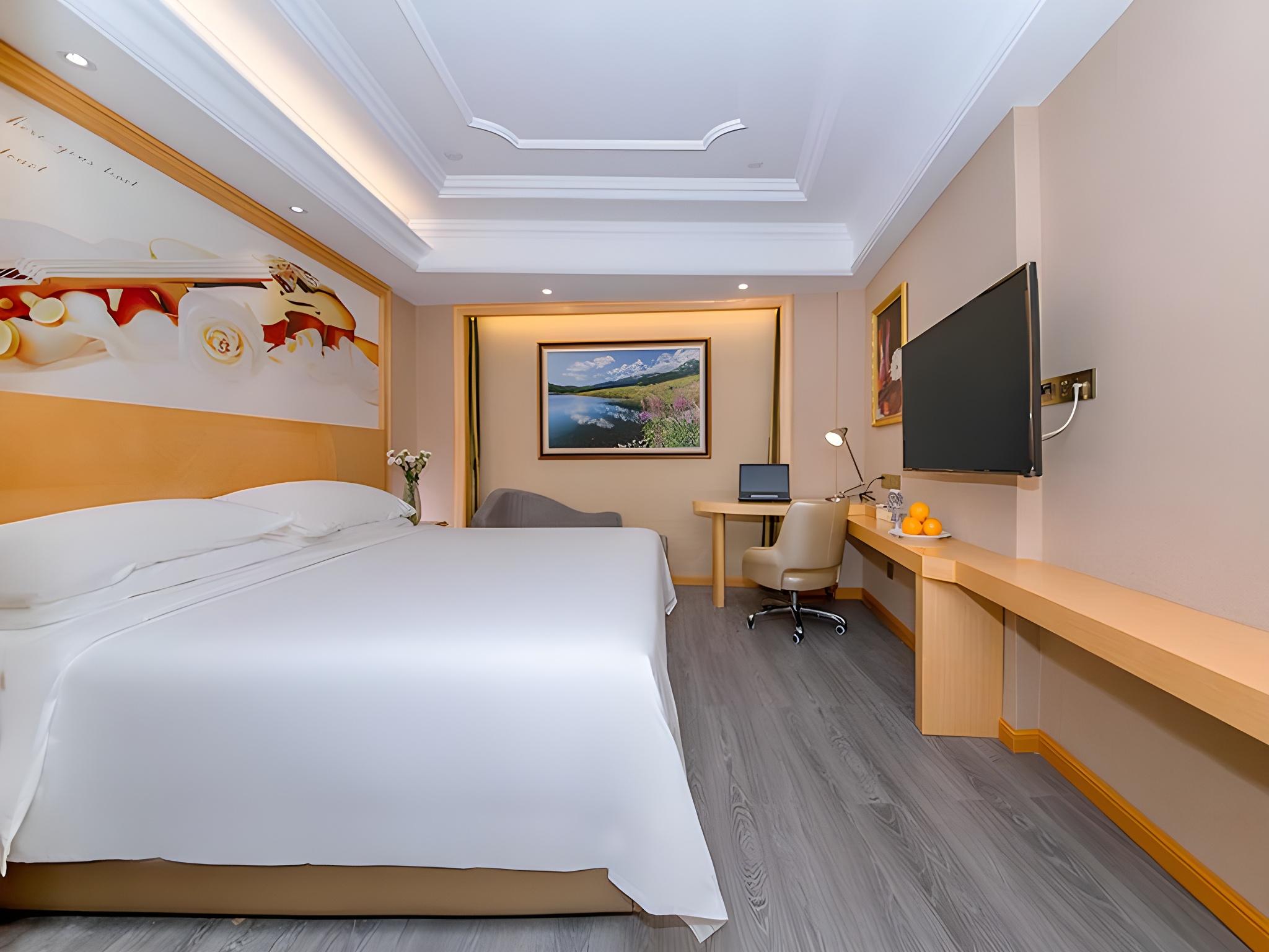 Vienna International Hotel (Enshi Cultural Center Airport) 16/39