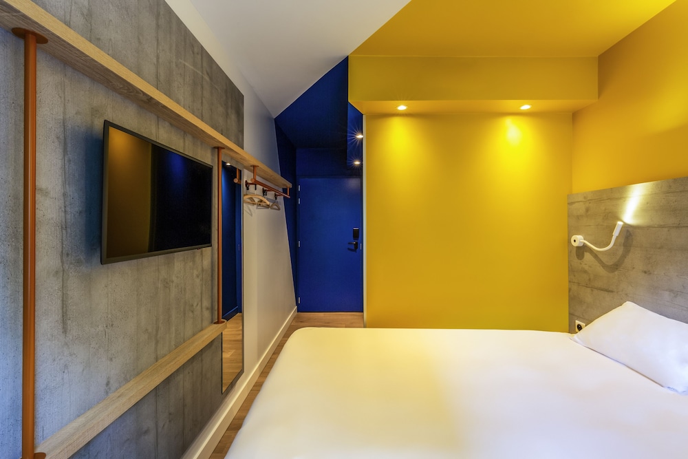 Ibis budget Fontainebleau Avon 3/16