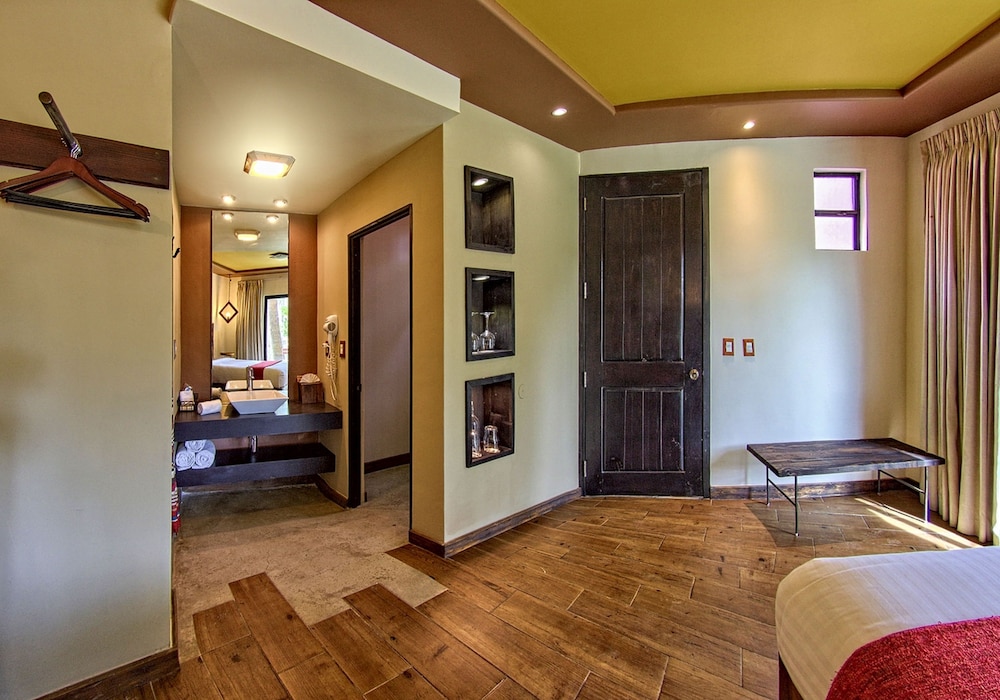 HOTEL BOUTIQUE VALLE DE GUADALUPE 55/83