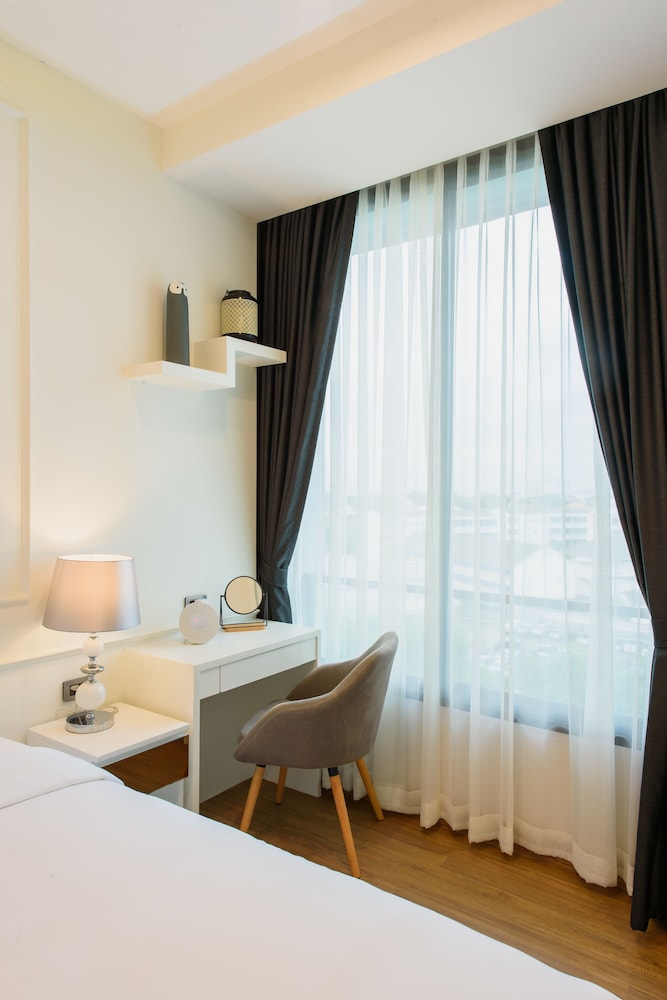 Parc Borough City Resort 36/74
