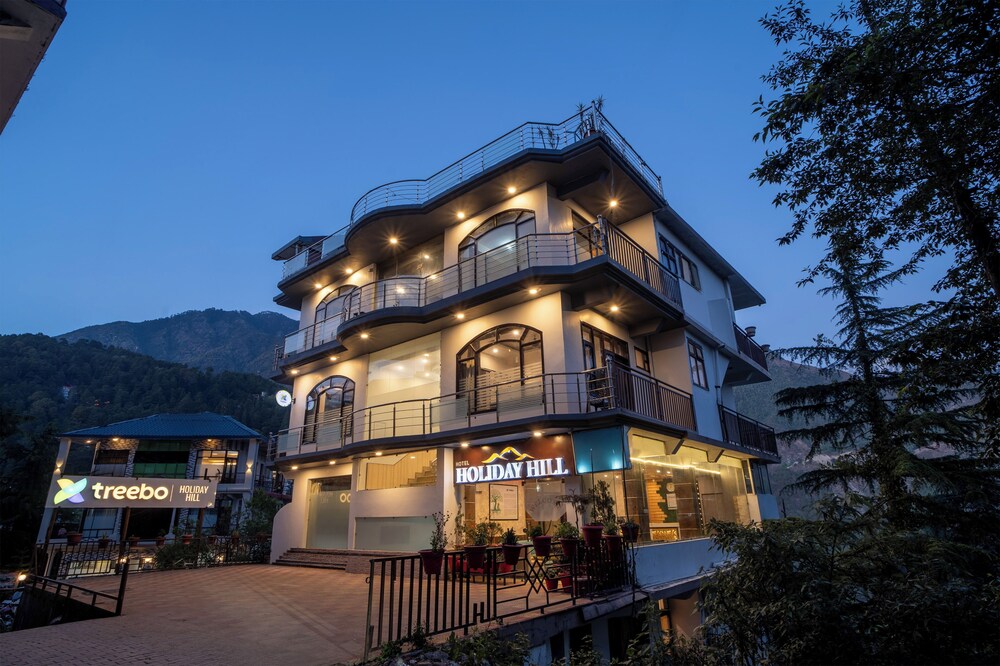 Hotel Holiday Hill 8/57