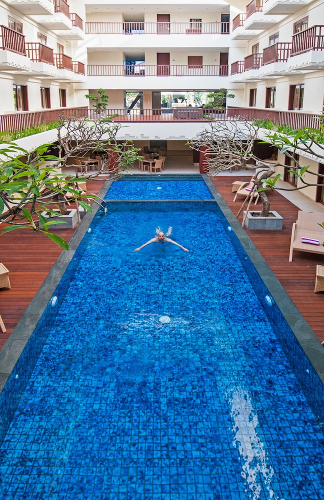 Sense Sunset Seminyak 56/57