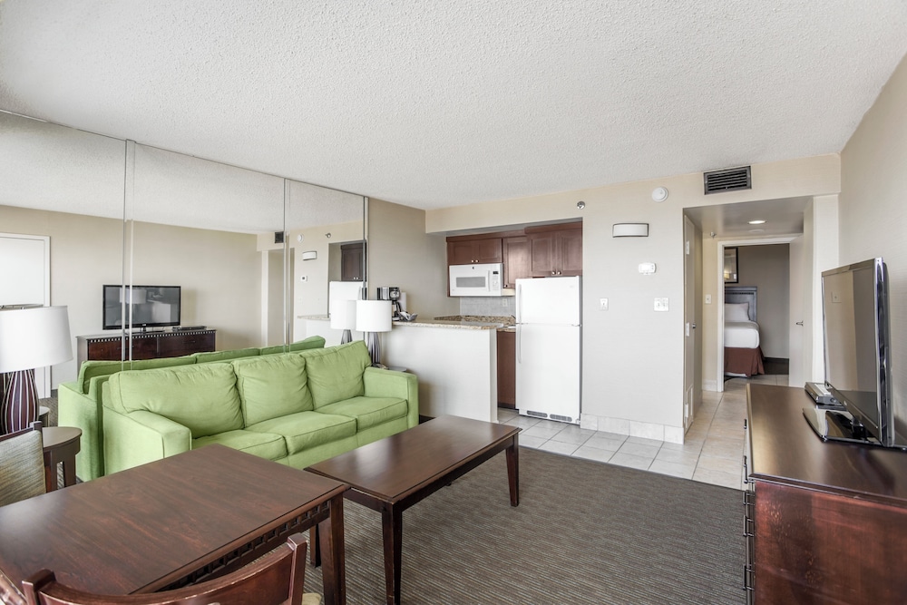 Beach Quarters Resort 28/50