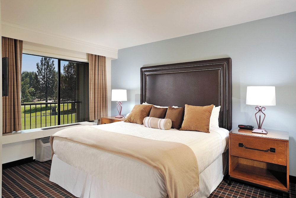 Holiday Inn Resort the Lodge At Eagle Crest 11/58