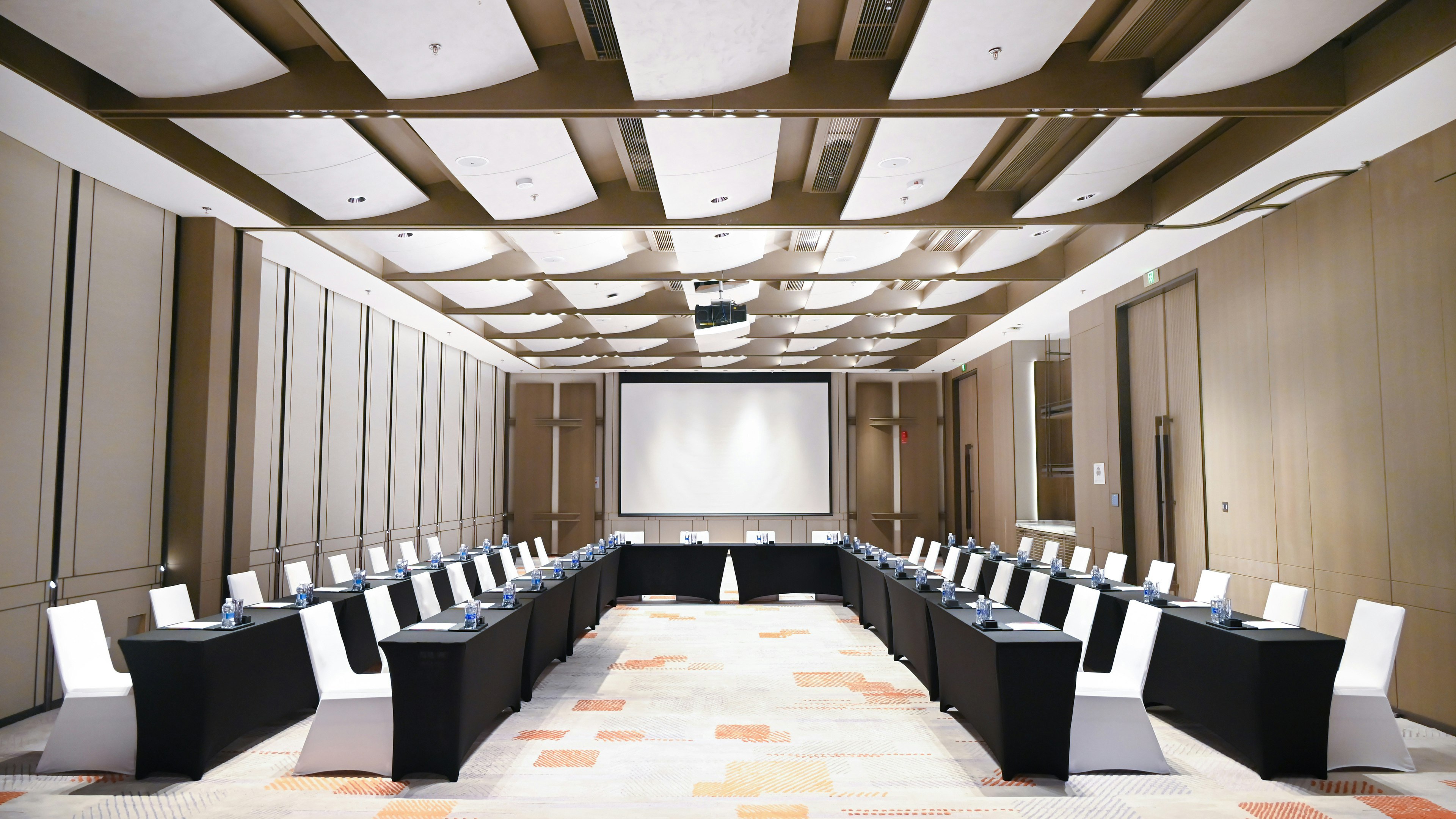 Holiday Inn Chongqing Science Hall Hotel 39/50