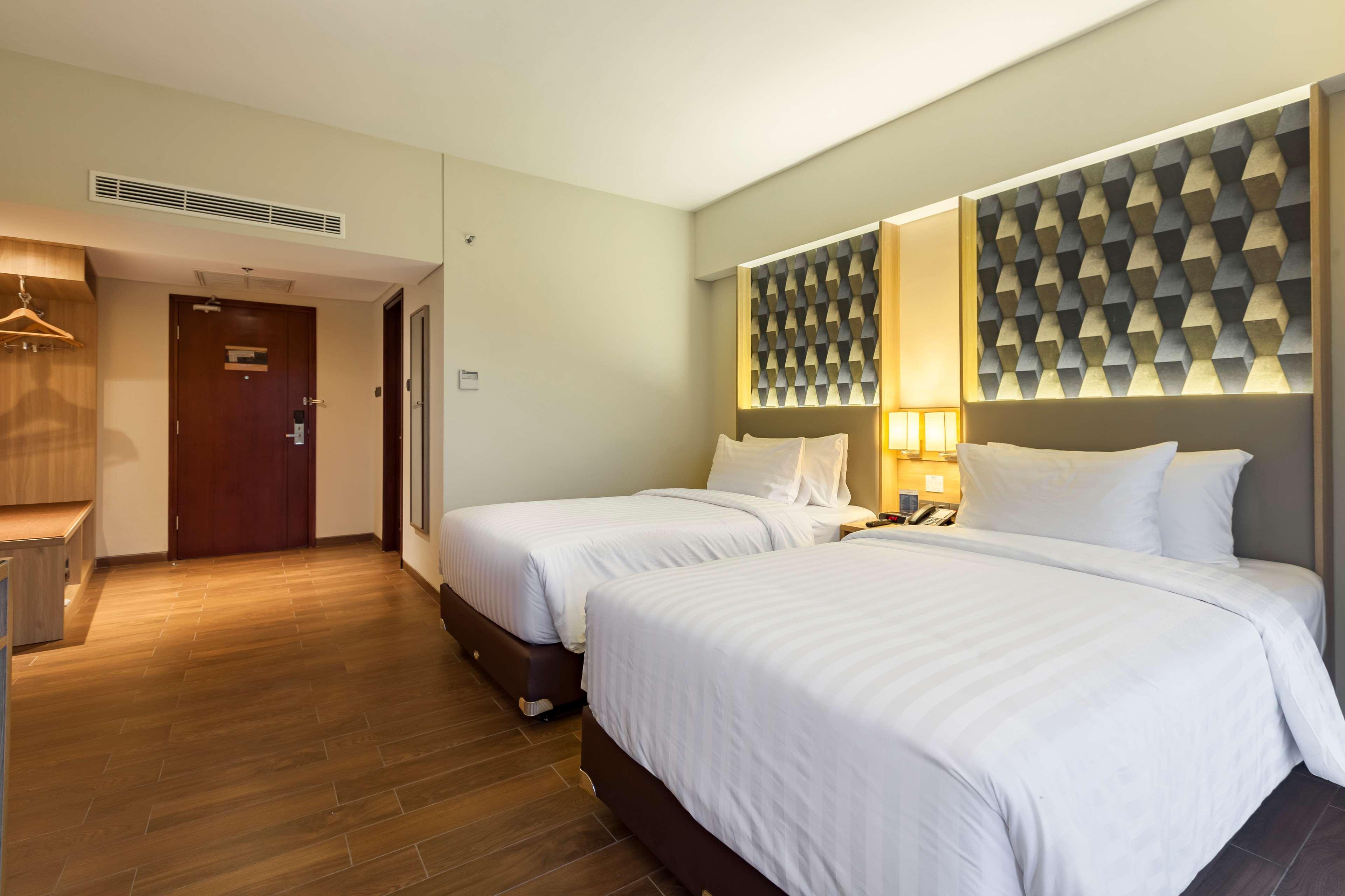 غرفة بسريرين منفصلين، Best Western Kamala Jimbaran 3/4