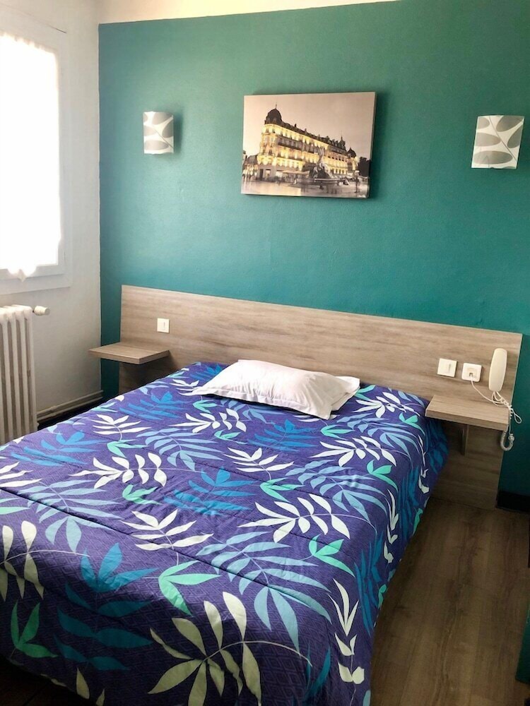 HOTEL COLISEE VERDUN 19/50