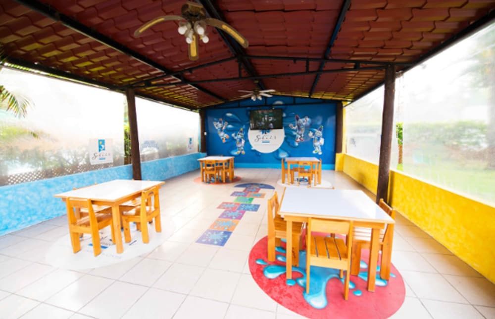 Hotel Soleil Pacifico 42/47