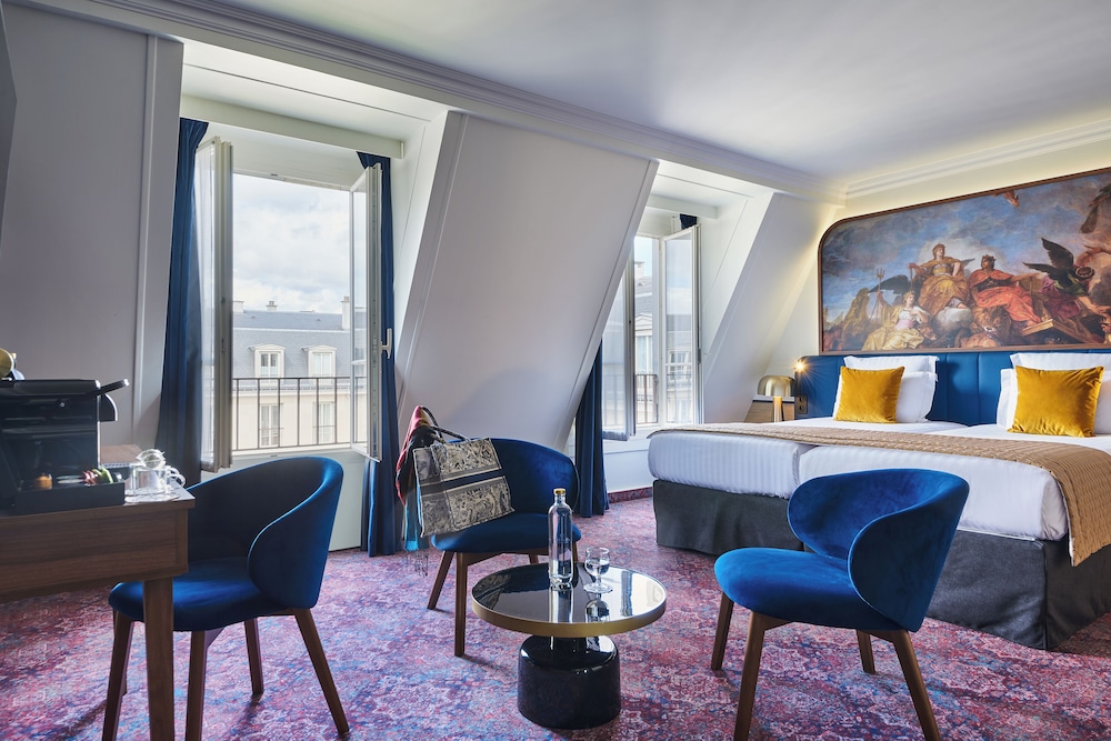 Hotel Le Versailles 45/57