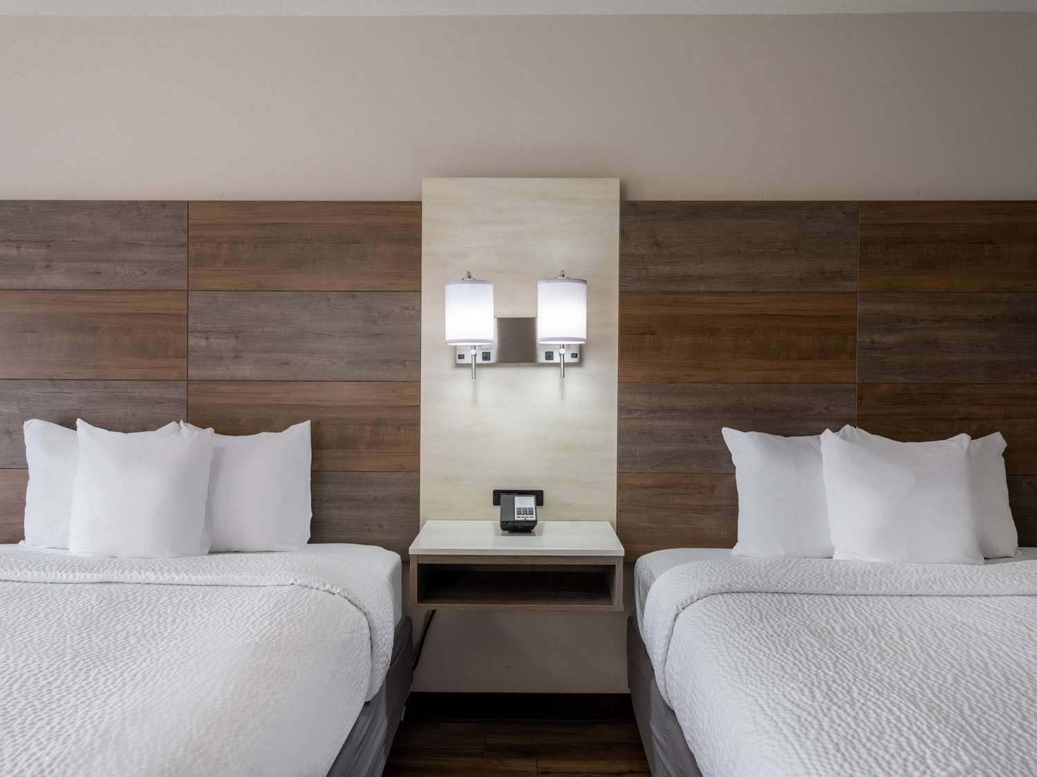 Days Inn by Wyndham Clemson 20/36