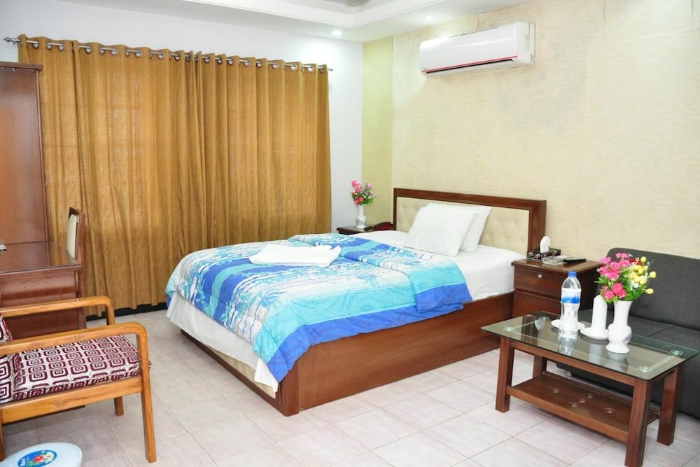 1 BEDROOM, COMFORT, SINGLE, CITY VIEW